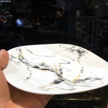سرویس غذاخوری 26 پارچه آرکوپال مدل مربع طرح ونیز سنگ مشکی 4 arcopal stone black5