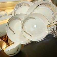 سرویس 26 پارچه مقصود | طرح شمل طلا لب طلا