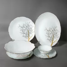 سرویس 26 پارچه مقصود | طرح درخت طلا لب طلا