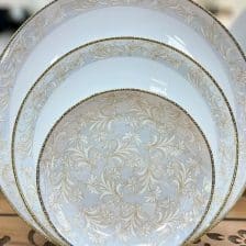 سرویس 26 پارچه مقصود | طرح نهال کرم